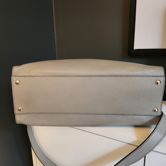 Micheal Kors Bag - Picture 5 of 13